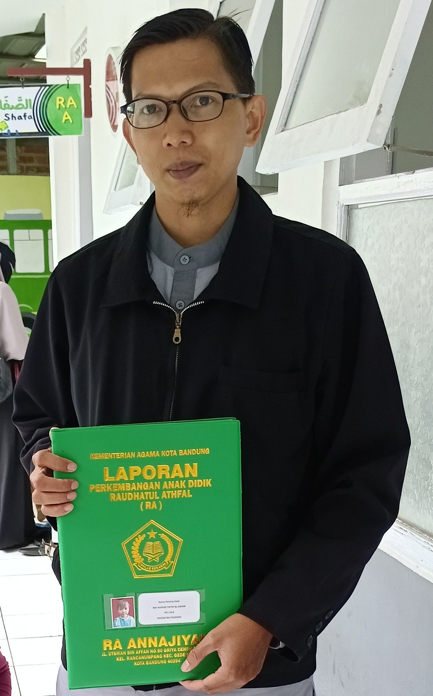 Ahmad Orang Tua Siswa Kelas 3